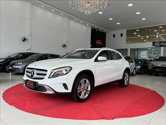 MERCEDES-BENZ GLA 200 1.6 CGI ADVANCE 16V TURBO FLEX 4P AUTOMÁTICO MERCEDES-BENZ GLA 200 1.6 CGI ADVANCE 16V TURBO FLEX 4P AUTOMÁTICO